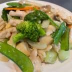 Best Chicken with Green Vegetables in San Diego, CA